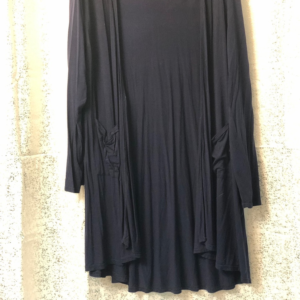 Navy Blue Soft Cardigan with Pockets – Size 3X
